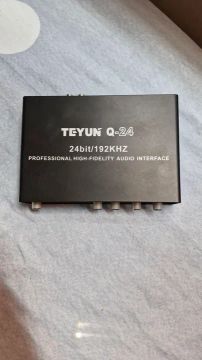 Interface de Áudio Teyun q24