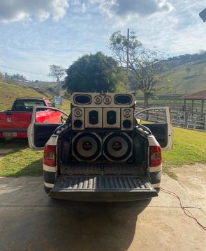 Som Automotivo Saveiro Taramps Tornado