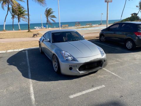 Nissan 350z  coupe 