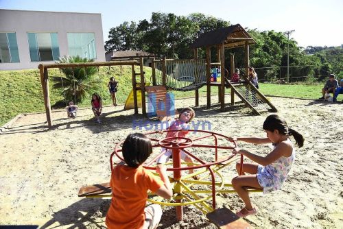 Terreno à venda Condomínio fechado no Condomínio Copacabana com 520M².