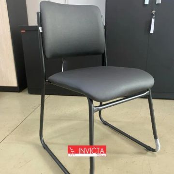 Cadeira Versatil Fixa Interlocutor Courvin Preto para Escritório/Home Office