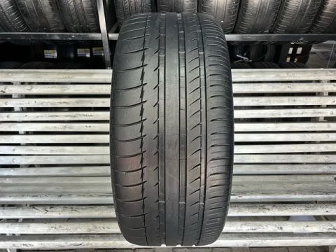 Pneu 275/45/20 Michelin Latitude Sport R$450,00 / Pneu 275/45R20