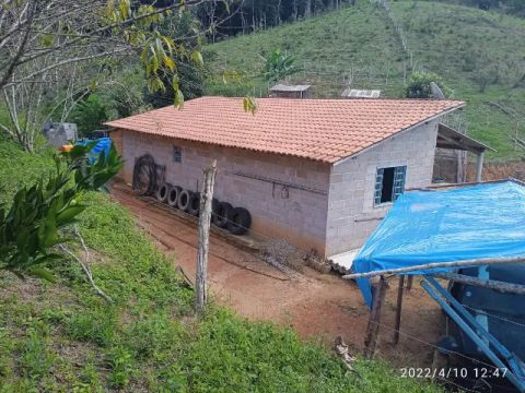 Vendo ou troco Natividade da Serra