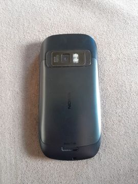 Nokia c7
