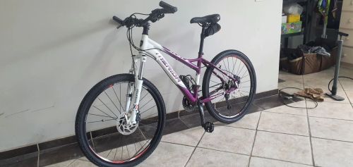 Bicicleta Merida Julet tam M feminina