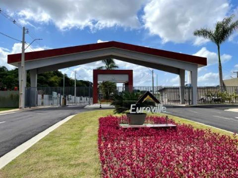 Vendo Um Lote No Condominio Euroville 