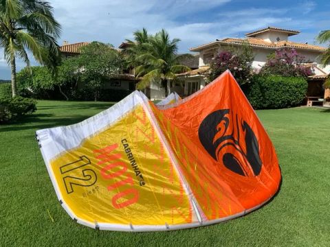 Kite cabrinha moto 12, 2021 + barra overdrive