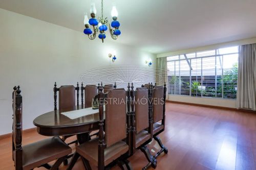 Vila Madalena | Casa excelente e localização perfeita !
