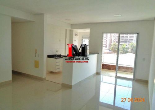 Apartamento para locação com 3 quartos sendo 2 suítes em área nobre da cidade 
