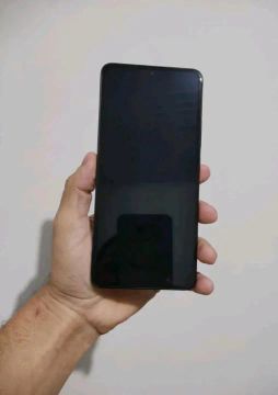 Smartphone Android - Tela grande, câmera incrível e performance rápida