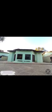 Casa em Condomínio Fechado