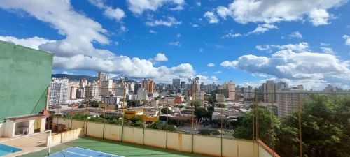 Excelente Local ! Pertinho do Centro BH !