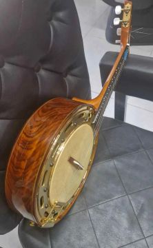 Banjo top