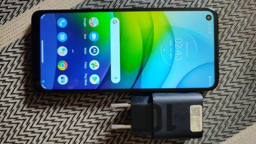 Moto G9 Power praticamente novo