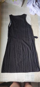 Vestido Preto com Bolinhas Brancas 