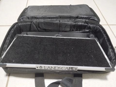 Pedalboard Landscap com case