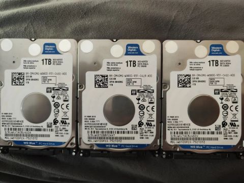 3 HDs 1 TB 