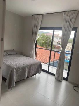 Casa Temporada - 2 Quartos - Próximo à Praia