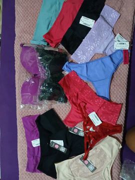 Conjunto de Lingerie Feminina - Várias Peças