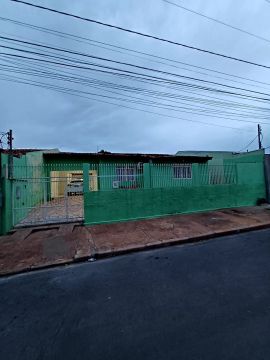 Casa com 3 quartos CPA II - Cuiabá - MT