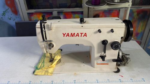 Máquina de Costura Industrial Reta e Zig Zag, FY33 - Yamata