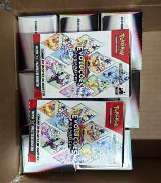 Combo de booster evoluções prismáticas (9 unidades)