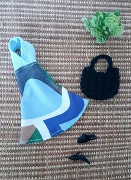 Roupas e acessórios para Barbie lote