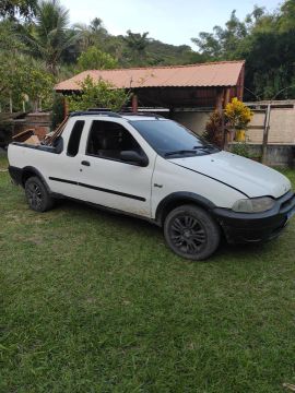 FIAT STRADA 2000 Usados e Novos