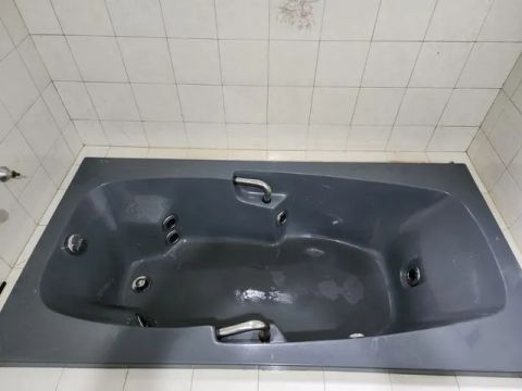 Banheira hidromassagem 