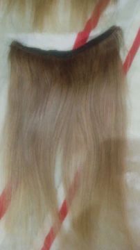 Duas telas se cabelo humano. Loiro com 35 cm.
