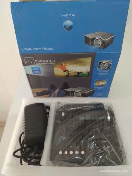 Projetor LED Full HD para Home Theater