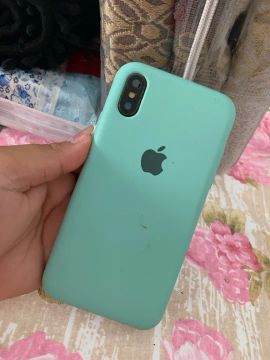 iPhone X