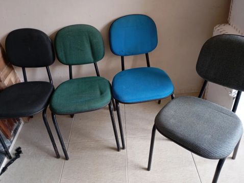 Cadeiras para escritório - 4 peças