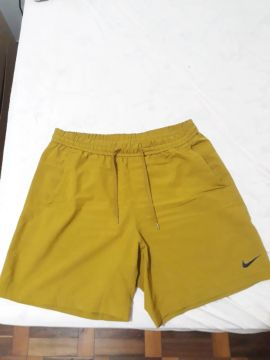 Bermuda Nike amarela original