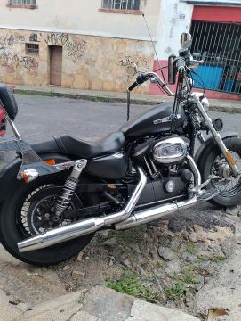 Harley Davidson XL 1200 - Perfeito estado.
