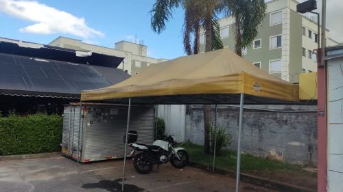 TENDA /. BARRACA 