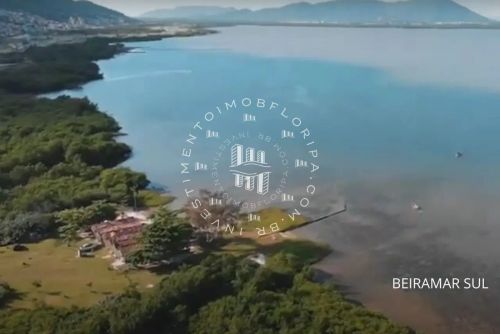 TERRENO COM ÓTIMA VIABILIDADE PARA CONSTRUÇÃO NO SACO DOS LIMÕES