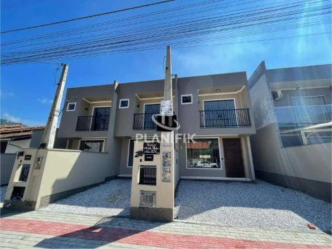 CASA 2 QUARTOS SENDO SUÍTES BAIRRO CEDRO ALTO, BRUSQUE -SC
