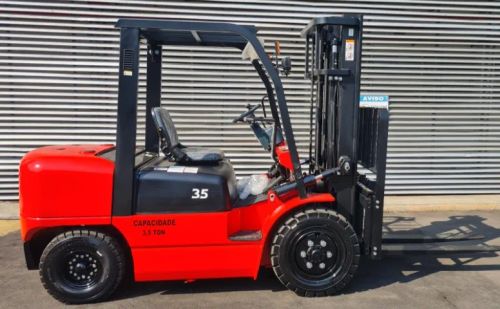 Empilhadeira Nova 3,5ton Diesel Triplex 4,70 Desloc. Lateral