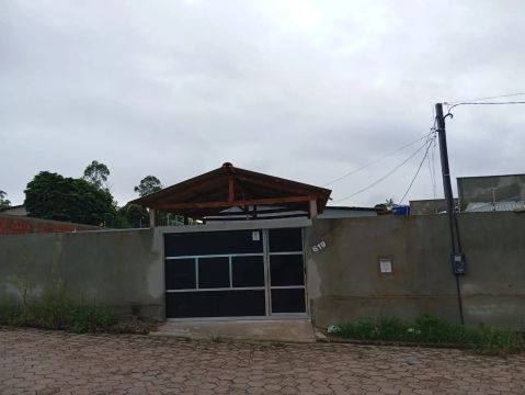 Casa na principal do GOIABAL