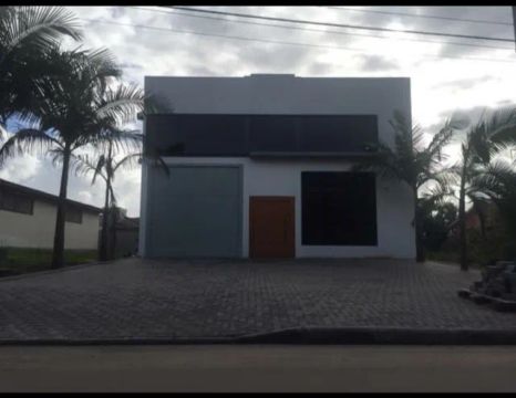 Pavilhão comercial para locação 