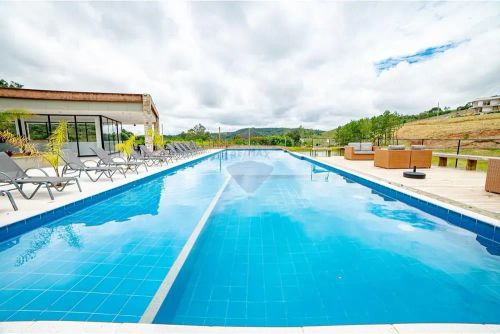 Terreno à venda no Condomínio Estrela do Lago  354,55 M² Com vista para área de lazer- Jui