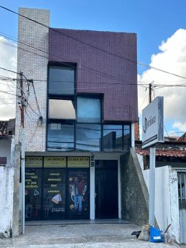 ALUGA-SE KITNET NA AV. NESTOR SAMPAIO - BAIRRO LUZIA 