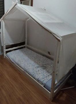 Cama Infantil com Dossel - Branca