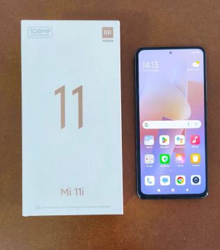 Xiaomi Mi 11i 5G 8GB RAM 256GB ROM