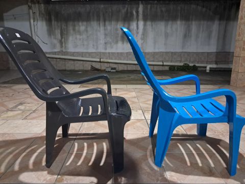 Vende se Cadeiras de Plástico