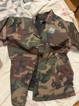 Casaco Vans - estampa militar 