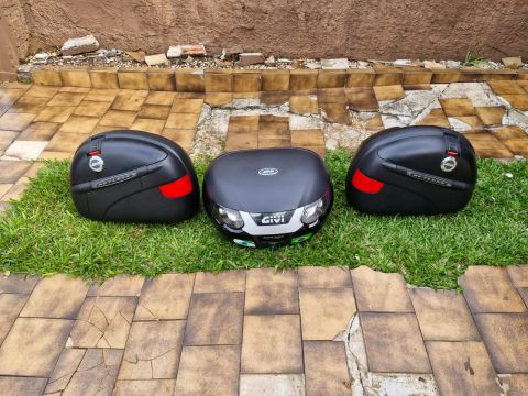 3 Bauletos para Moto Givi