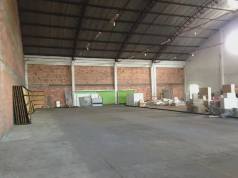 Alugo Galpão Logístico medindo 1200 m2 Torquato Tapajós!