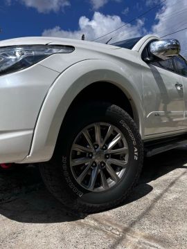 Mitsubishi L200 Triton - Leiam o anúncio 